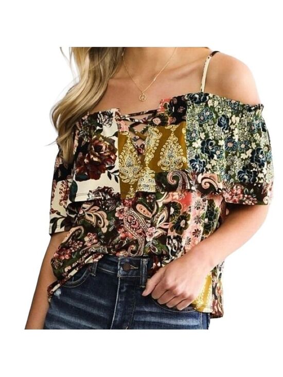 Daytrip Tops - Daytrip Women's Weekend Floral Cold Shoulder Floral Design Size Medium